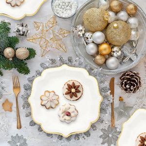 48-Pack White Paper Party Plates with Gold Foil Scalloped Edging (9 in)