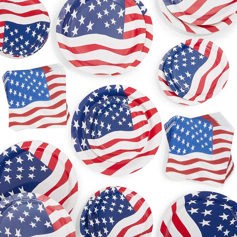 American Flag Paper Plates, and Napkins for 4th of July (20 Guests, 200 Pieces)