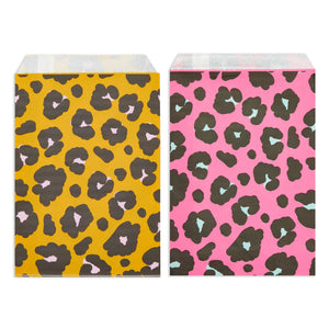 Animal Print Paper Goodie Bags for Safari Birthday Party Favors, 4 Assorted Designs (5 x 7.5 In, 100 Pack)
